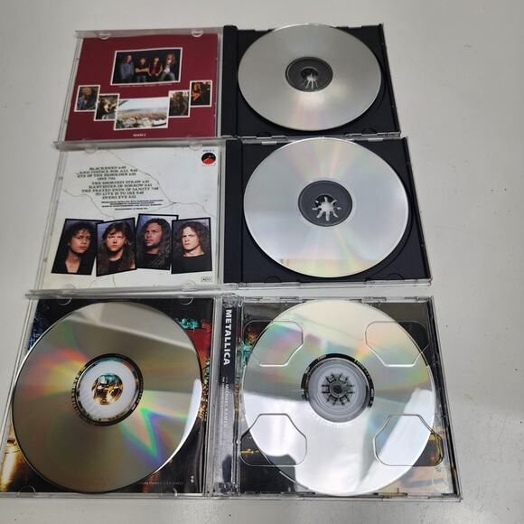 Metallica Mixed Heavy Metal Music Genre Lot of 3 CD's - Picture 4 of 5